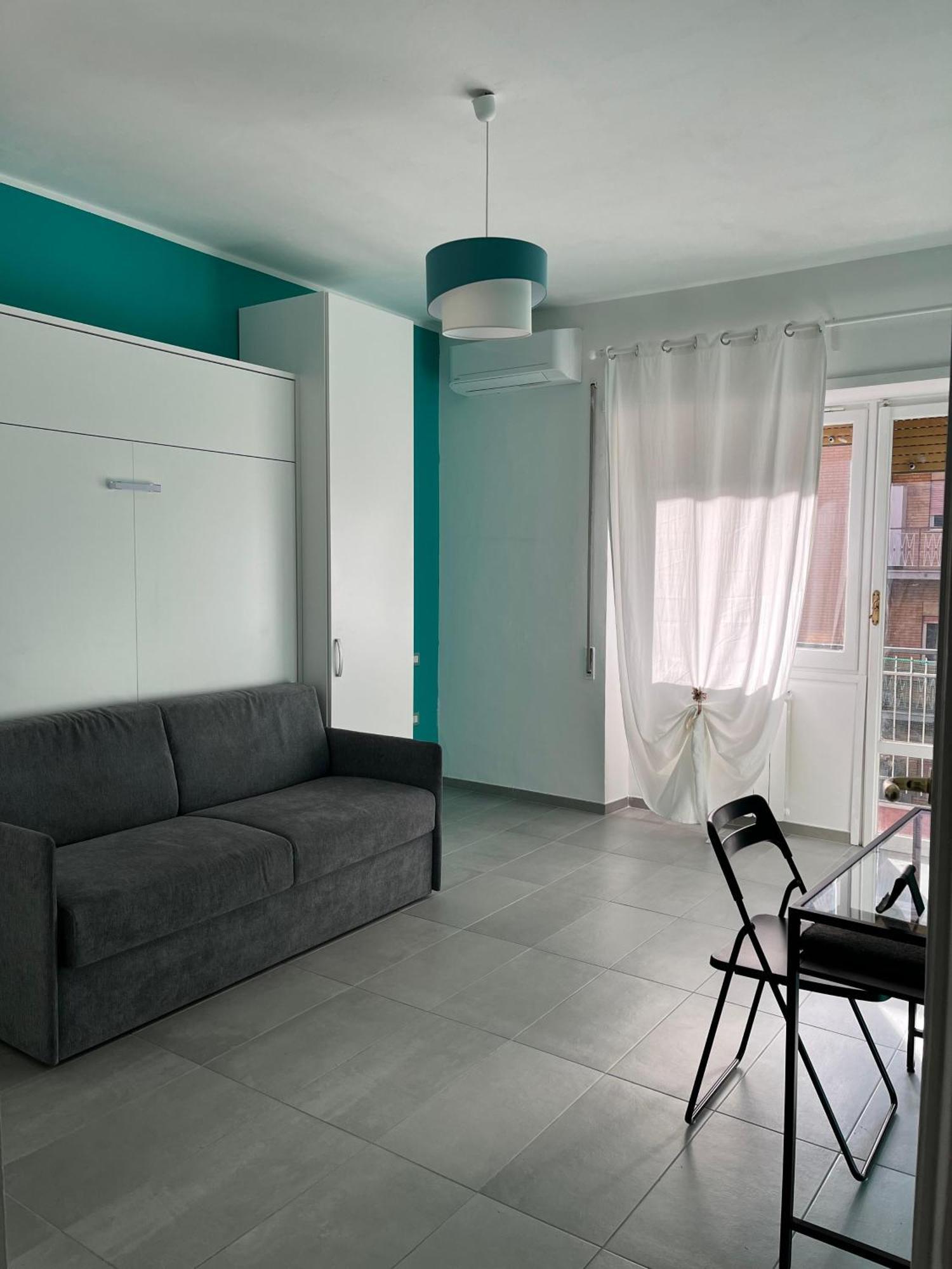 Smart Home Tiburtina ローマ エクステリア 写真